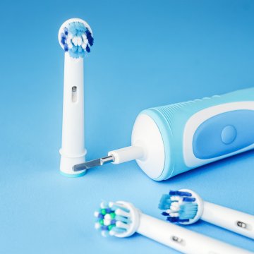 Oral B toothbrush warranty for a broken toothbrush